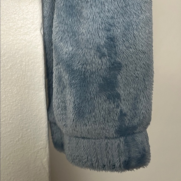 Disney Light Blue Stitch Fleece Top - Picture 5 of 9